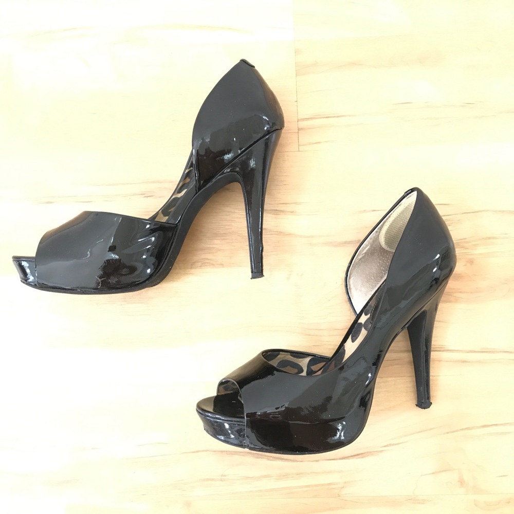 Jessica Simpson Black Patent Leather Heals